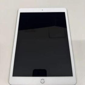 【美品】iPad第8世代 Wi-Fi 32GB シルバー ジャンク 029