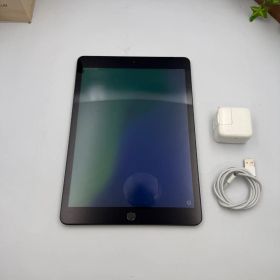 iPad 第8世代 10.2inch Wi-fi + Cellular 32GB バッテリー87% グレー