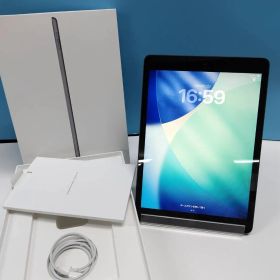 【美品】iPad 第8世代/Wi-Fi/32GB/A2270〈MYL92J/A〉