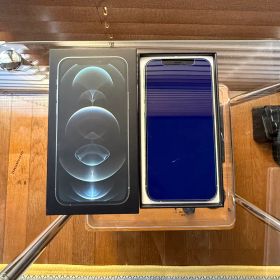 Apple iPhone 12 Pro シルバー 本体