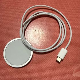 Apple純正MagSafe充電器