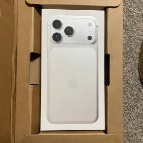 【新品未開封】iPhone17ProMax 256GB シルバー SIMフリー