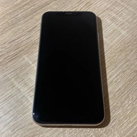 0536 iPhone XS 256GB シルバー 【ネ】