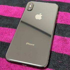 Apple iPhone Xs 64GB SIMフリー スペースグレー 美品