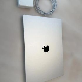 MacBook Pro16インチ 2021 M1 Pro 32GB 512GB