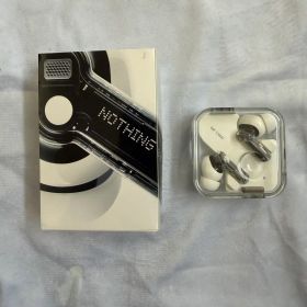 良品 Nothing ear(2) ワイヤレスイヤホン ノイズキャンセリング