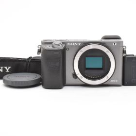 3359ショット!! 新品級 Sony α6000 ボディ グラファイトグレー せ０２０