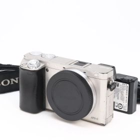 B- (並品) SONY ソニー α6000 LCE-6000 シルバー ボディ シャッター数 31,355枚 初期不良返品対応 55-124