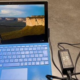 Microsoft Surface Pro4 ブルーキーボード付き ペンなし