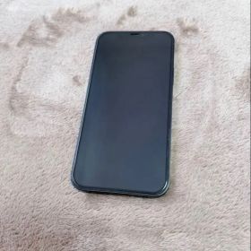 Apple iPhone 12 ブラック