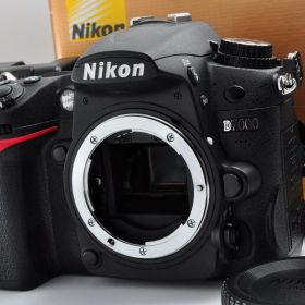 ★ショット数6,632枚★【極上美品】ニコン Nikon D7000 デジタル 一眼レフカメラ 元箱 ボディキャップ 充電器 バッテリー ストラップ付き #0189