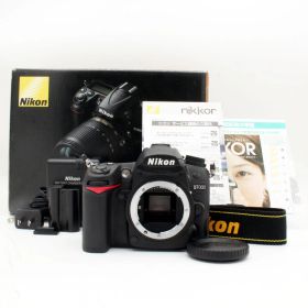 わずかシャッター数2087枚【新品級】Nikon D7000 ボディ#9950