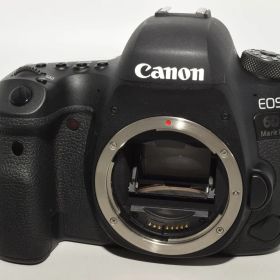 241390★極上★Canon デジタル一眼レフカメラ EOS 6D Mark II ボディー EOS6DMK2