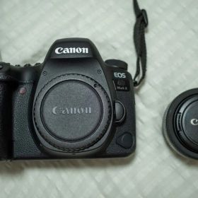 Canon EOS 6D Mark II & EF 40mm F2.8 セット