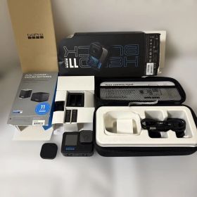 美品 完品GoPro HERO11 Black 本体 + 付属品 ゴープロ