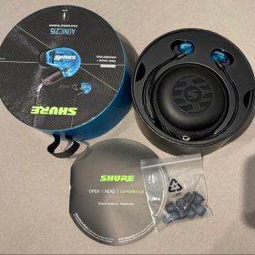 SHURE SE215
