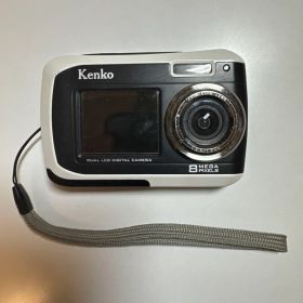 ケンコー（Kenko）前面・背面ダブルモニター搭載の防水！DSC880DW