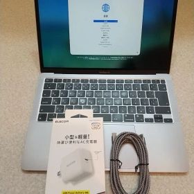 MacBook Air (M1, 2020)(47)アダプタ&ケーブル付き