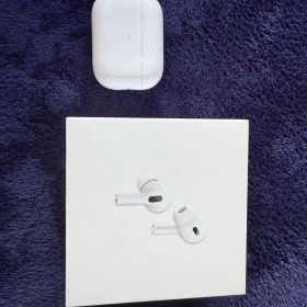 AirPods pro 第2世代 Lightning 正規品