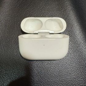 AirPods Pro 第2世代 lightningケーブルタイプ