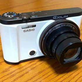 値下げ‼️CASIO デジタルカメラ EXILIM EX-ZR3000 ホワイト