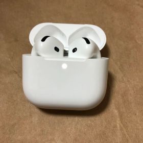 Apple AirPods 第4世代 A3058 3050 3053