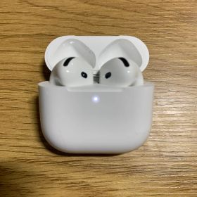 Apple AirPods 第4世代 A3050 3053 新品未使用です。