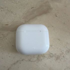 AirPods4 純正 保証2028年5月まで