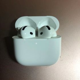 Apple AirPods 第4世代 アクティブノイズキャンセリング搭載モデル