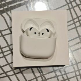 Apple AirPods 4 Acti