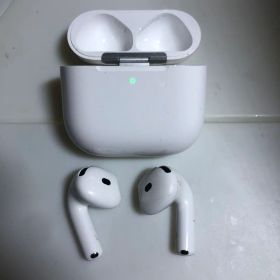 Apple AirPods 第4世代 A3058 3050 3053