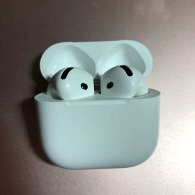Apple AirPods 第4世代 ANC アクティブノイズキャンセリング