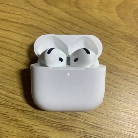 Apple AirPods 第4世代 ANC ノイズキャンセリング付き