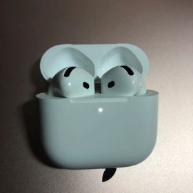 Apple AirPods 第4世代 ANC アクティブノイズキャンセリング搭