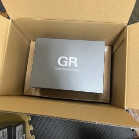RICOH GR IV Monochrome 本体