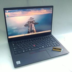 1261 ThinkPad X1 Carbon Gen 8 14インチ