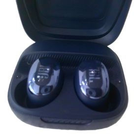 ★動作品 JBL LIVE FREE 2 TWS ワイヤレスイヤホン ネイビー★