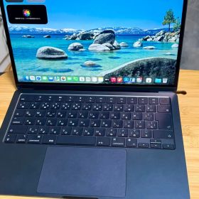 MacBook Air M2 2022 13.6インチ ミッドナイト