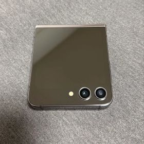 Samsung Galaxy Zflip5 256GB