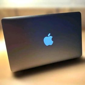 【ほぼ未使用DEメンテ品】MacBook Air 11インチ 2011