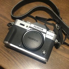 Fujifilm X-T10 ミラーレス一眼カメラ