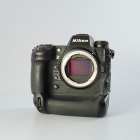 ニコン(Nikon)のNikon ニコン Z9 Camera Body Black ミラーレスカメラ(ミラーレス一眼)
