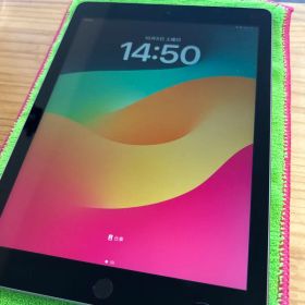 iPad モデルA1954 第6世代 2018年