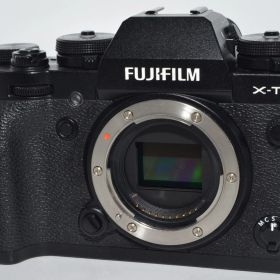 240935★極上★富士フイルム(FUJIFILM) ミラーレス一眼カメラ X-T3ボディ ブラック X-T3-B