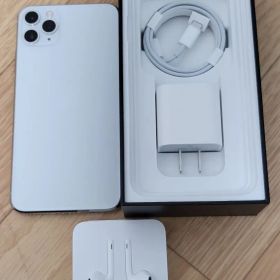 iPhone 11 Pro Max シルバー 64 GB docomo