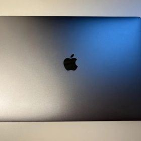 MacBook Pro 15インチ 2016 i7 16GB