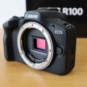 EOS R10 カメラのキタムラの新品＆中古最安値 | ネット最安値の価格