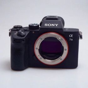 【中古】 (ソニー) SONY ILCE-7M3 α7 III ボデイ【中古カメラ デジタル一眼】 ランク：B
