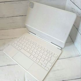 Magic Keyboard A2261 11インチ 日本語配列 ホワイト