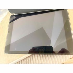 アップル(Apple)のアップル iPad 第7世代 32GB スペースグレイ SIMフリー(タブレット)